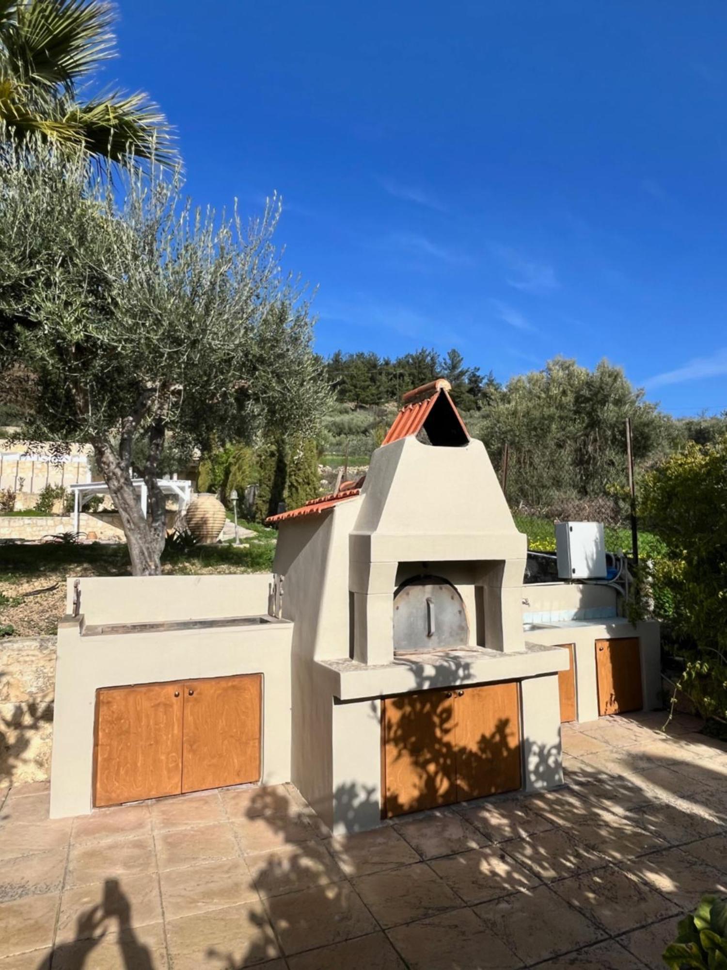 The Olive Grove Cottage With Private Swimming Pool Archanes Exterior photo