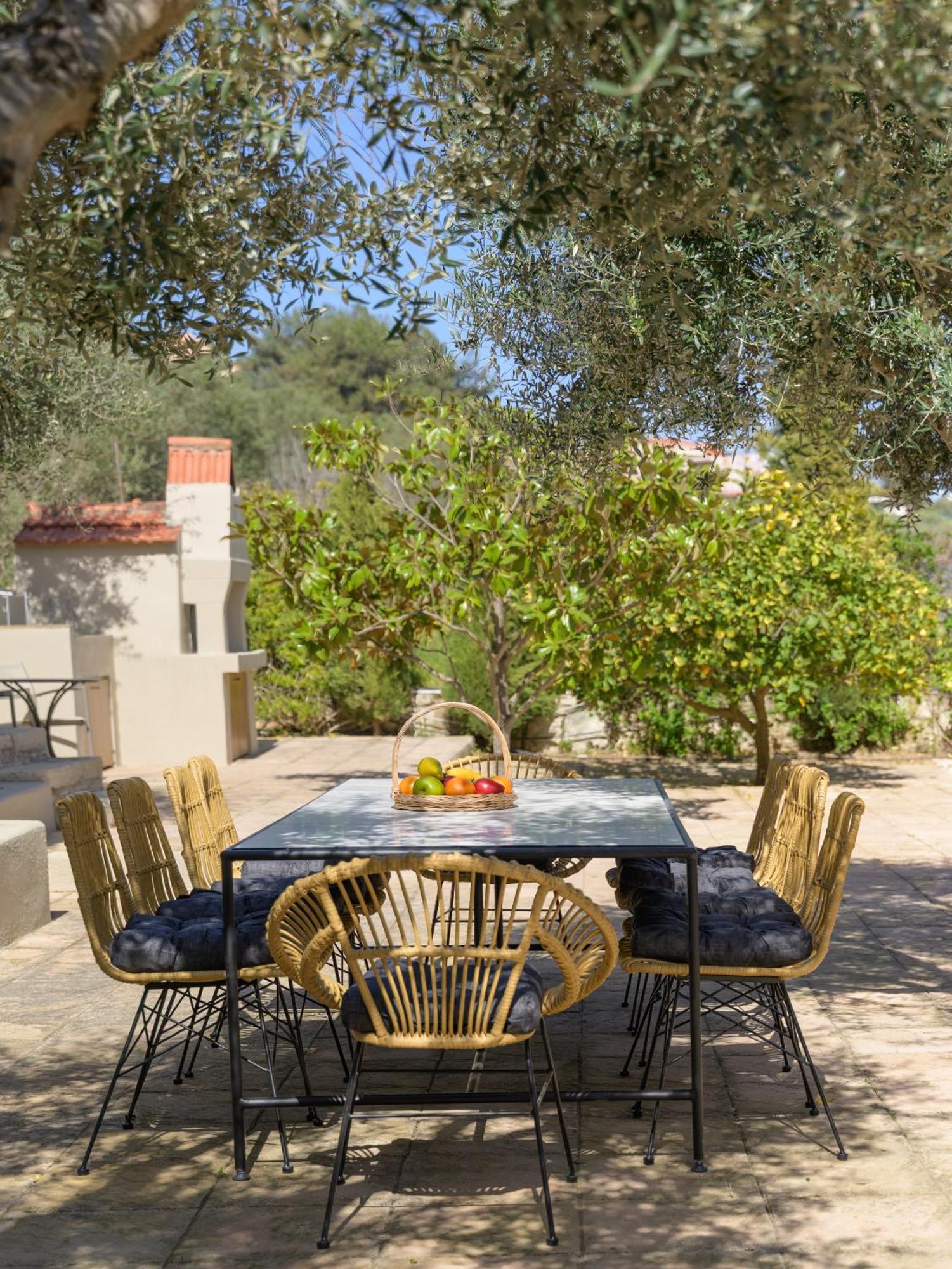 The Olive Grove Cottage With Private Swimming Pool Archanes Exterior photo