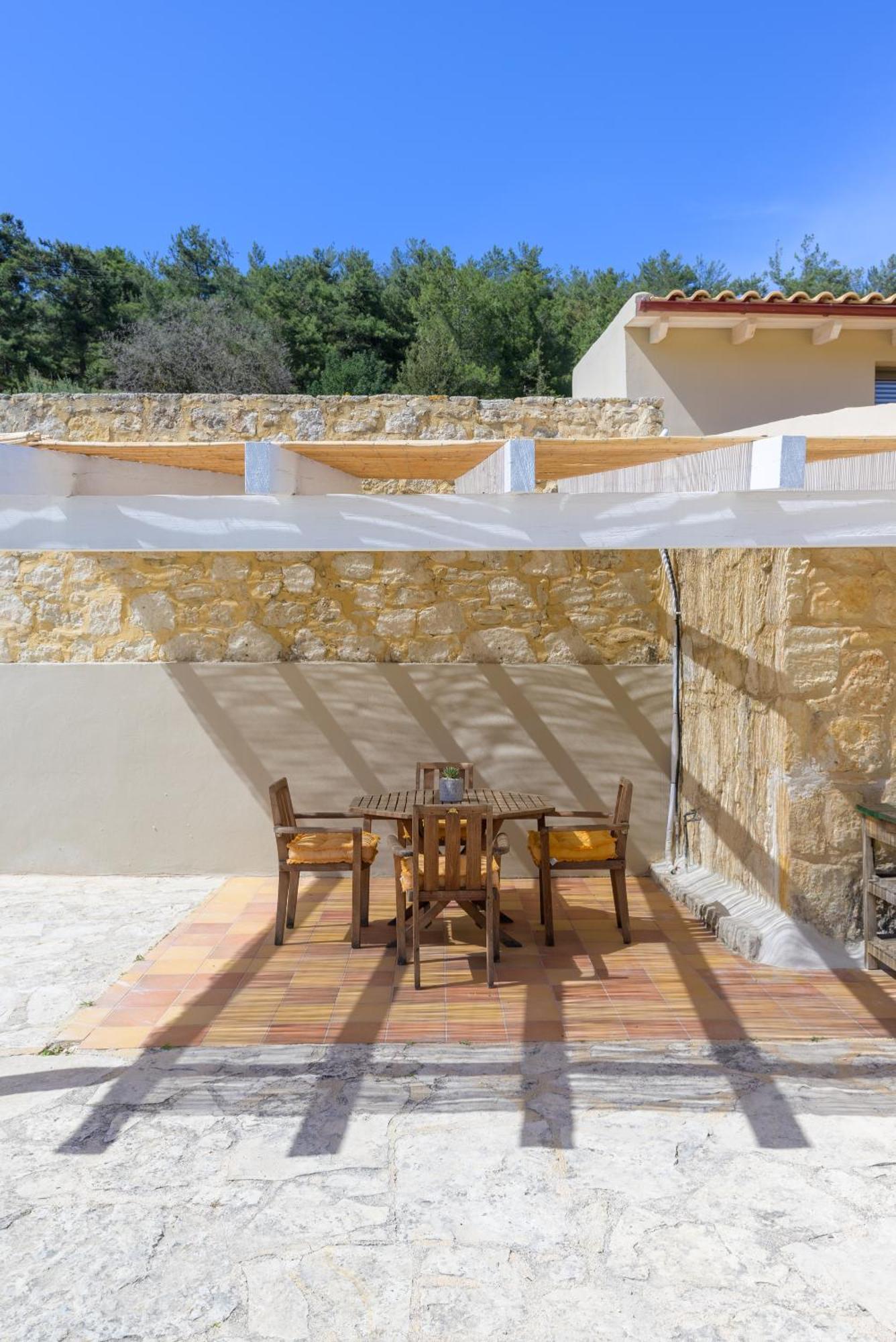 The Olive Grove Cottage With Private Swimming Pool Archanes Exterior photo